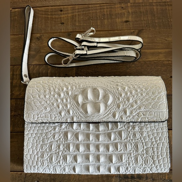 Tiffany & Fred Handbags - White Croc-Embossed Convertible Crossbody Clutch - Designer Style